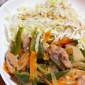 ごふぁんだ's cooksnap of when they made トンカツ用の肉で生姜焼き～野菜入り～.