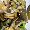 どぐろう's cooksnap of when they made なすとピーマンとベーコンと玉子の炒め物♪.