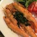 saki1010's cooksnap of when they made エビのハーブワイン蒸し.