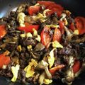おおおやじ's cooksnap of when they made 牛肉とトマトのふわ卵炒め♪.