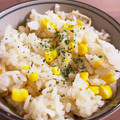 MapiSapi's cooksnap of when they made 簡単＊夏のごはん＊とうもろこしごはん.