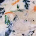 ユニコ０４１４'s cooksnap of when they made 鮭とほうれん草のシチュー.