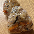 mari*'s cooksnap of when they made 簡単で旨い✿芽ひじきと鶏肉の炊き込みご飯.