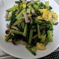 じゅんともた's cooksnap of when they made 小松菜ときのこの卵炒め.