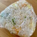 まおの部屋's cooksnap of when they made *鮭フレークとチーズのおにぎり*.
