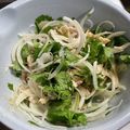 まさたかまま's cooksnap of when they made 新玉ねぎとサラダチキンの胡麻ドレ和え.