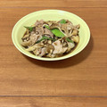 Etsu☆ko's cooksnap of when they made ごはんがススム★舞茸と豚肉のしょうが焼き.