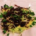 私市ビッキーズ津門巳's cooksnap of when they made 貝割れだけ。濃厚“クリームチーズ和え.