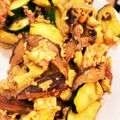 クックSG62K1☆'s cooksnap of when they made ズッキーニ、椎茸のにんにく卵炒め.