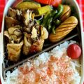 マルんちの丸顔's cooksnap of when they made わっぱ弁当＊舞茸の肉巻き生姜焼き.