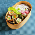 yesmama's cooksnap of when they made ゆかりと枝豆のおにぎり.