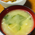 はっぴぃ☆モソモ's cooksnap of when they made わかめとエノキダケのみそ汁.