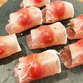 ヨシラー's cooksnap of when they made おつまみ♡プチトマトとクリチの生ハム包み.