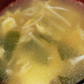 ヨシヨッシー's cooksnap of when they made えのきと卵とワカメのスープ・中華風スープ.
