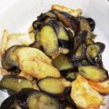patepateco's cooksnap of when they made ナスと鶏むね肉のポン酢炒め.