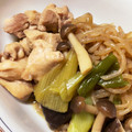 gumicook's cooksnap of when they made 簡単★鶏肉と白滝のすき焼き風煮物.