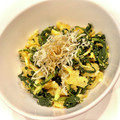 悠LOVE航's cooksnap of when they made ほうれん草とじゃこのおひたし卵かけ.