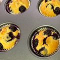白飯大好き's cooksnap of when they made ブルーベリー入り米粉マフイン.