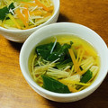 はっぴぃ☆モソモ's cooksnap of when they made きのこで菌活 えのきと小松菜のすまし汁.