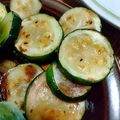 マキマキ913's cooksnap of when they made ズッキーニのバター醤油炒め.