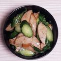 アクセル☆'s cooksnap of when they made サラダチキンときゅうりのワサビ醤油和え.