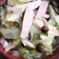 ささささ＆＊'s cooksnap of when they made 魚肉ソーセージのちゃんぽん風うどん.