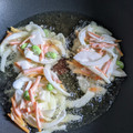 ばりにゃんこ's cooksnap of when they made 甘くて美味しい・新玉ねぎのかき揚げ.