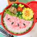 RIKOTORA's cooksnap of when they made ＊ゆで卵とコーンでお花＊ヒマワリ風＊.
