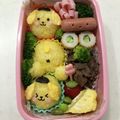 マックさん's cooksnap of when they made キャラ弁#まん丸おにぎりのポムポムプリン.