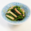 yukakobi☆'s cooksnap of when they made いつかあなたと 法蓮草と蒲鉾のお浸し+α.