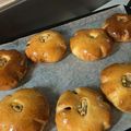 クックおかあか's cooksnap of when they made ★HBで胡桃パン★クリチ＆こしあん入り★.