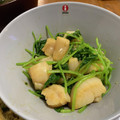 TaytNeyy's cooksnap of when they made 焼きホタテと三つ葉のわさび和え.