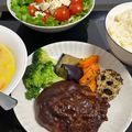 みおぴぴんく's cooksnap of when they made デミハンバーグでお祝いご飯.