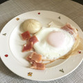 ☆こまっと☆'s cooksnap of when they made いつもと違うハムエッグ♫.