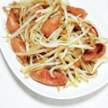 ぱふ♪'s cooksnap of when they made 簡単！ウインナーともやしのソース炒め.