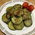 犬Gyami's cooksnap of when they made 簡単・節約！ズッキーニの旨塩炒め.