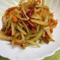 さんちゃん（╹◡╹）'s cooksnap of when they made 大根と人参の皮で☆ポリポリきんぴら☆.