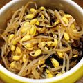 _ayumaru_'s cooksnap of when they made レンジで超簡単！豆もやしの塩昆布ナムル.
