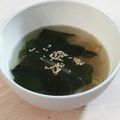 ちーちーちーたらりー's cooksnap of when they made ★レンジで簡単★もやし＆わかめのスープ.