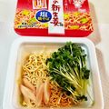 スーパーリンクス's cooksnap of when they made カップ麺にカイワレ大根.