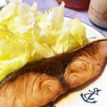 ごま３しお３'s cooksnap of when they made うちの「ぶりの照り焼き」.