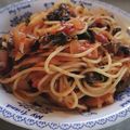 ぬこぬい戸田さん's cooksnap of when they made モロヘイヤとツナとトマトのパスタソース.
