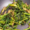 Chatoh's cooksnap of when they made 一番簡単な空芯菜の炒め物.