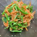 たかともしゃん's cooksnap of when they made 【簡単副菜】ピーマンと人参のごま和え.