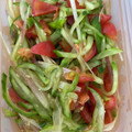 ともチップっぷー's cooksnap of when they made トマトときゅうりと茗荷のサラダ.