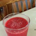 くまのぷーか's cooksnap of when they made スイカジュース 〔スイカスムージー〕.