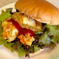 あい♪らんど's cooksnap of when they made 簡単美味しいハムエッグバーガー.