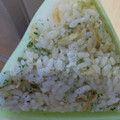 あゆたっくん's cooksnap of when they made 青さと桜エビのおにぎり.
