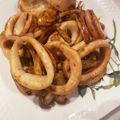 TAIkid's cooksnap of when they made イカとしめじのバター醤油炒め.