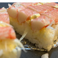 KEI〜☆'s cooksnap of when they made 蟹ぼう（カニカマ）の押し寿司.